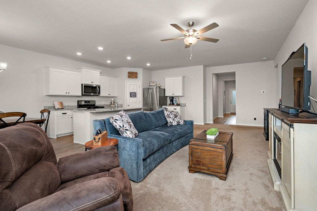 10188 Twin Lakes Parkway NW, Elk River, MN 55330 — photo 5