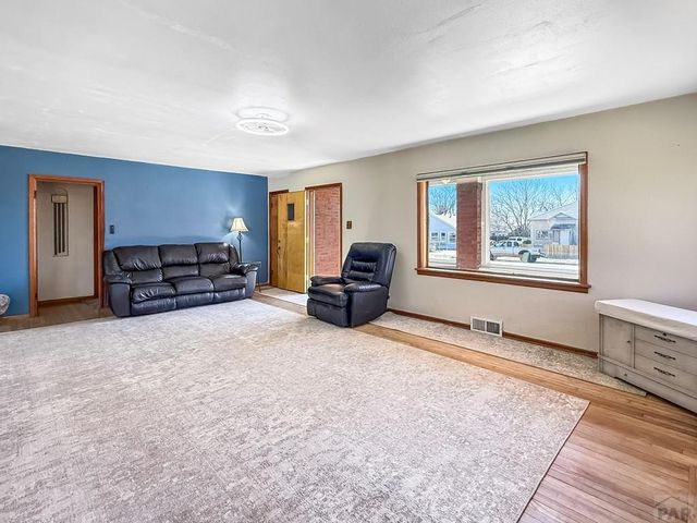 1523 E 9th St, Pueblo, CO 81001