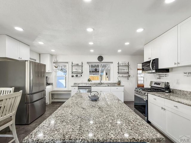 1523 E 9th St, Pueblo, CO 81001