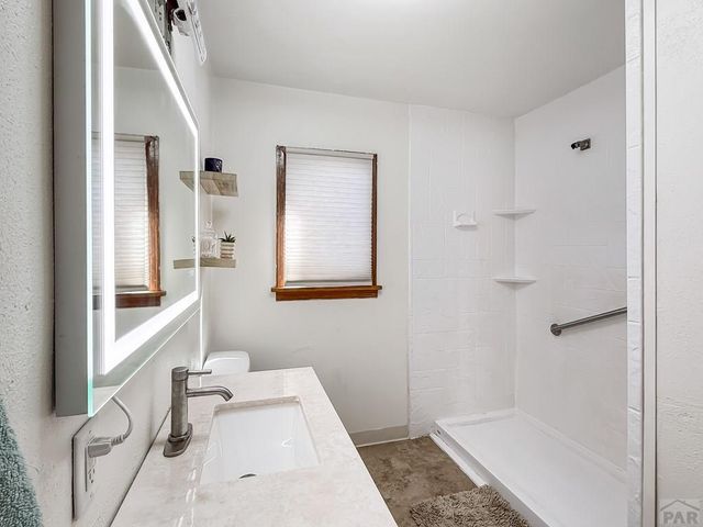 1523 E 9th St, Pueblo, CO 81001