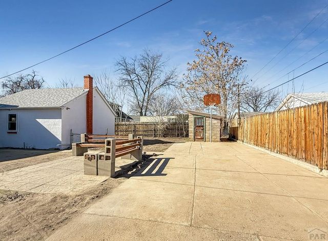 1523 E 9th St, Pueblo, CO 81001