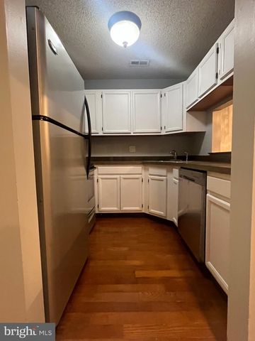 4418A ABERDEEN DR, Mount Laurel, NJ 08054