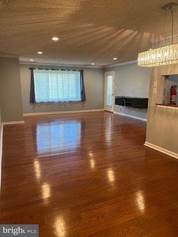 4418A ABERDEEN DR, Mount Laurel, NJ 08054