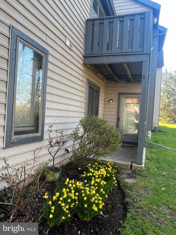 4418A ABERDEEN DR, Mount Laurel, NJ 08054