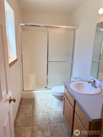 5306 5308 51st Avenue Ct W, University Place, WA 98467