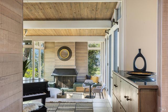 5815 Bennett Valley Rd, Santa Rosa, CA 95404