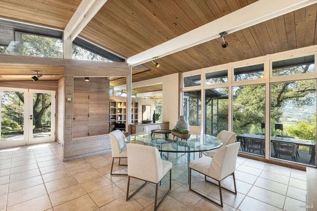 5815 Bennett Valley Rd, Santa Rosa, CA 95404