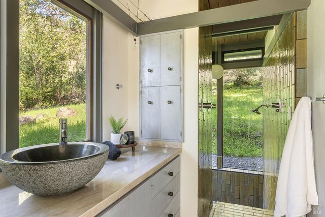 5815 Bennett Valley Rd, Santa Rosa, CA 95404