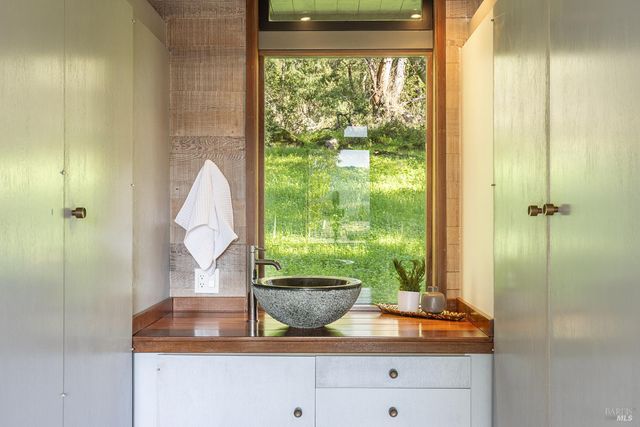 5815 Bennett Valley Rd, Santa Rosa, CA 95404