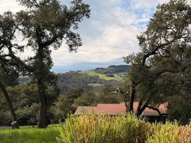 5815 Bennett Valley Rd, Santa Rosa, CA 95404