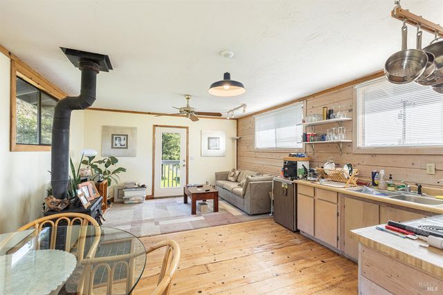 5815 Bennett Valley Rd, Santa Rosa, CA 95404