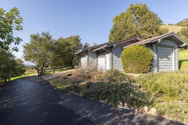 5815 Bennett Valley Rd, Santa Rosa, CA 95404
