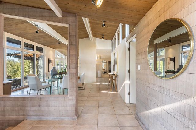 5815 Bennett Valley Rd, Santa Rosa, CA 95404