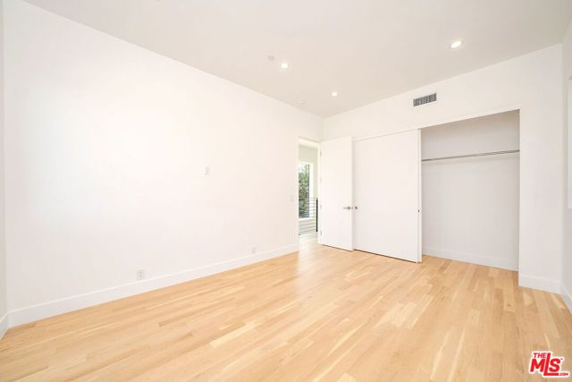 2882 El Roble Drive, Los Angeles, CA 90041