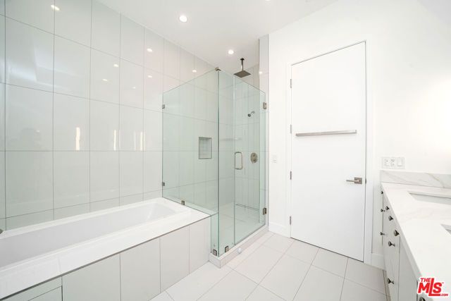 2882 El Roble Drive, Los Angeles, CA 90041