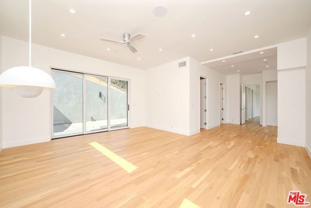 2882 El Roble Drive, Los Angeles, CA 90041