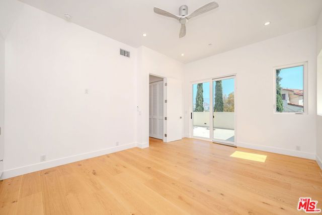2882 El Roble Drive, Los Angeles, CA 90041