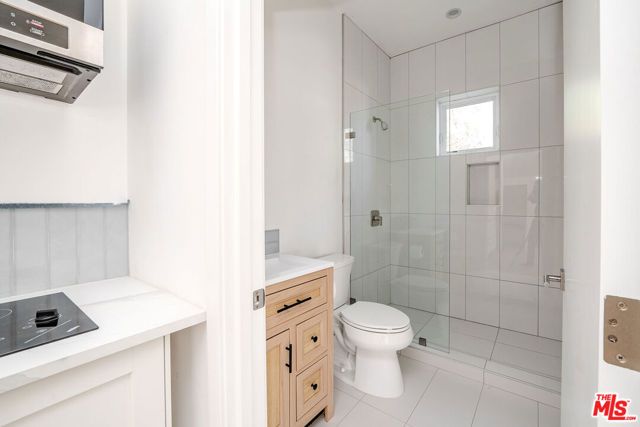 2882 El Roble Drive, Los Angeles, CA 90041
