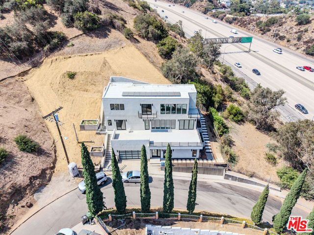 2882 El Roble Drive, Los Angeles, CA 90041