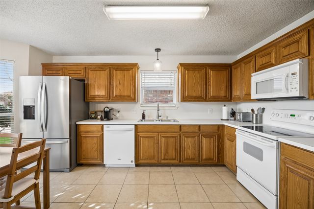 4645 Wheatland Drive, Fort Worth, TX 76179
