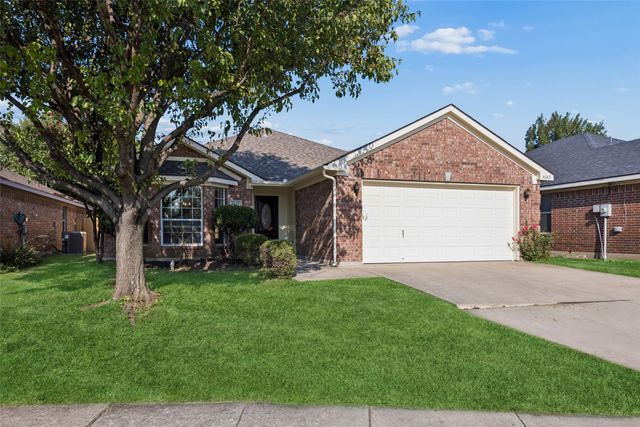 4645 Wheatland Drive, Fort Worth, TX 76179