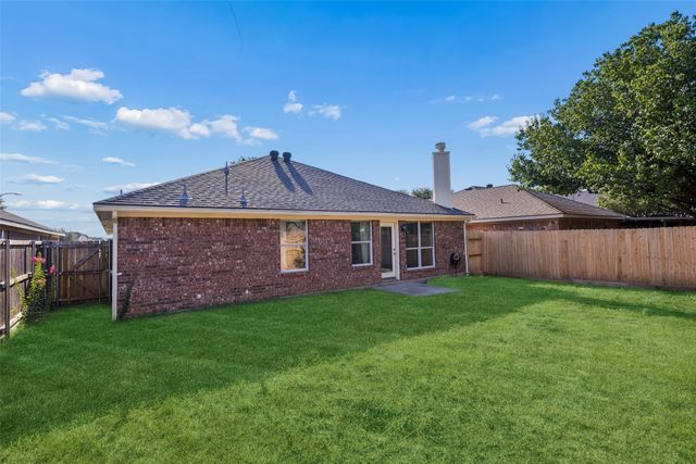 4645 Wheatland Drive, Fort Worth, TX 76179