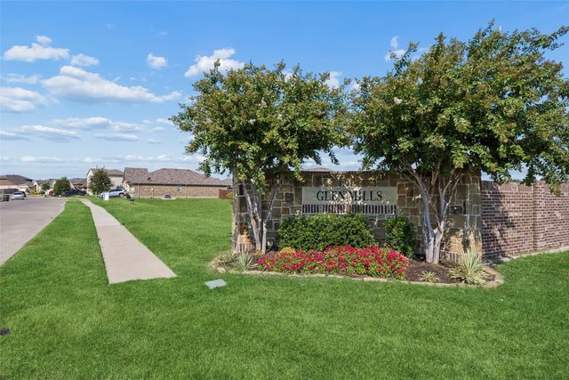 4645 Wheatland Drive, Fort Worth, TX 76179