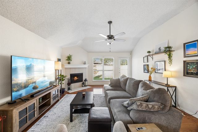 4645 Wheatland Drive, Fort Worth, TX 76179