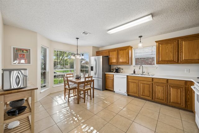 4645 Wheatland Drive, Fort Worth, TX 76179