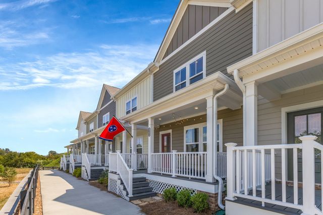 2030 Cavell Ln, Nolensville, TN 37135