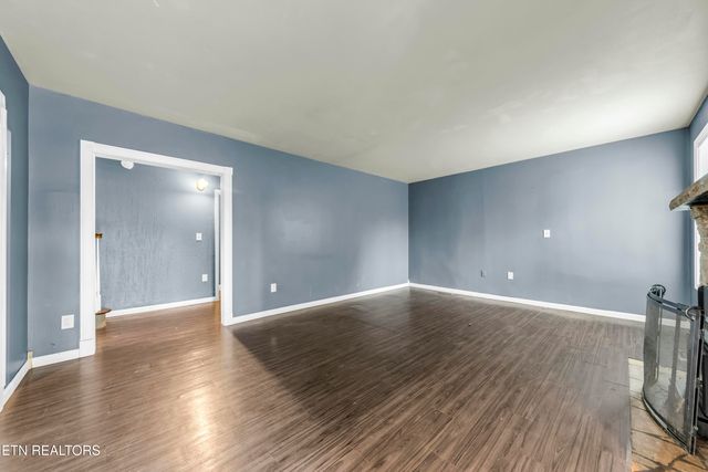 703 Hillside Ave, Maryville, TN 37804