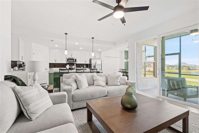 19015 SCALLOP LOOP 106, Bradenton, FL 34211