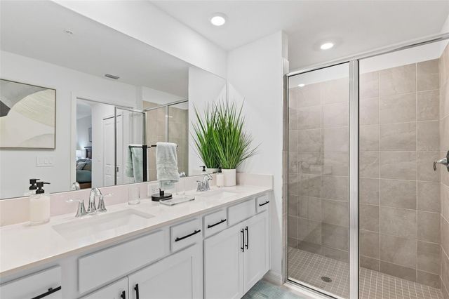 19015 SCALLOP LOOP 106, Bradenton, FL 34211