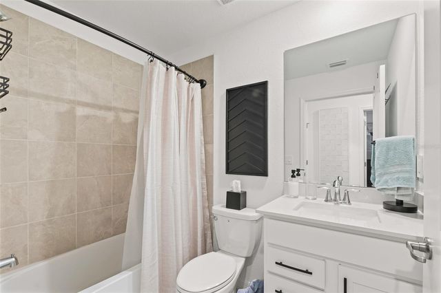 19015 SCALLOP LOOP 106, Bradenton, FL 34211