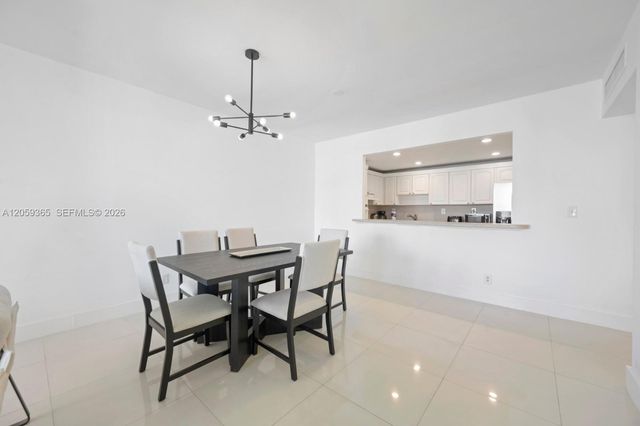 19370 Collins Avenue 1622, Sunny Isles Beach, FL 33160