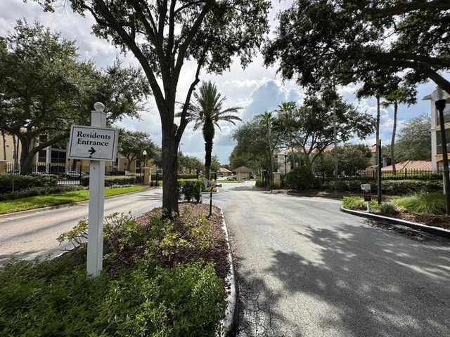 1375 LAKE SHADOW CIRCLE 11208, Maitland, FL 32751