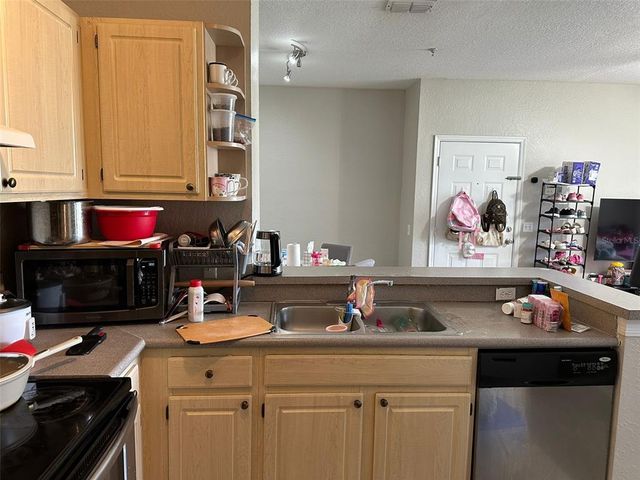 1375 LAKE SHADOW CIRCLE 11208, Maitland, FL 32751
