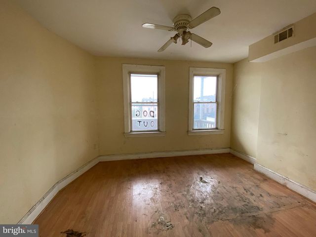 2110 N CHARLES ST N, Baltimore, MD 21218