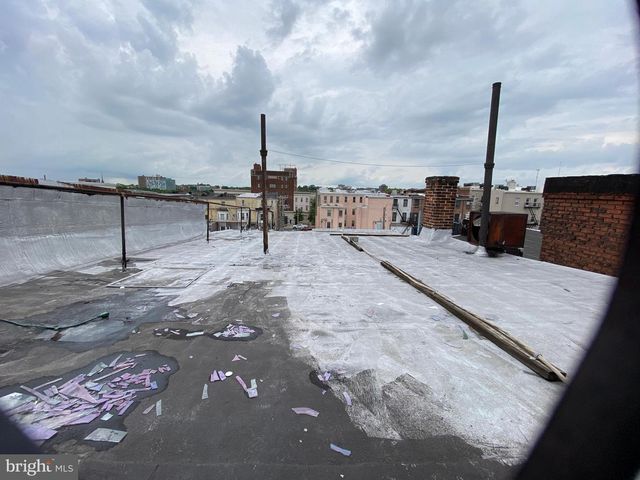 2110 N CHARLES ST N, Baltimore, MD 21218