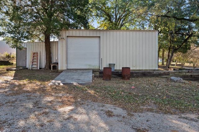 140 Dolly Drive, Payne Springs, TX 75156