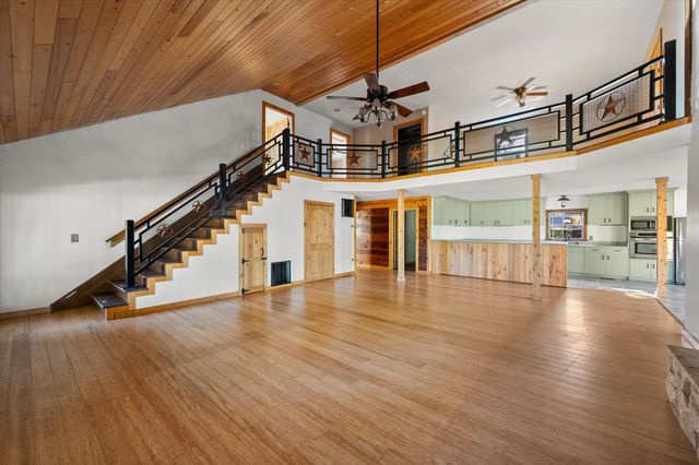 140 Dolly Drive, Payne Springs, TX 75156