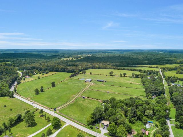 2620 Highway 48, S, Dickson, TN 37055