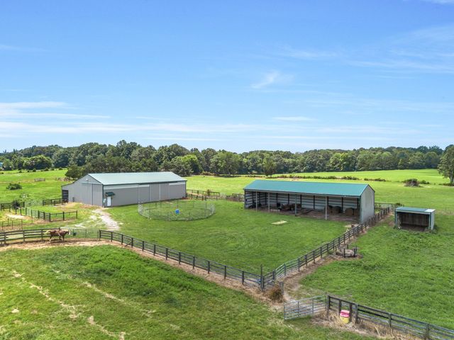 2620 Highway 48, S, Dickson, TN 37055