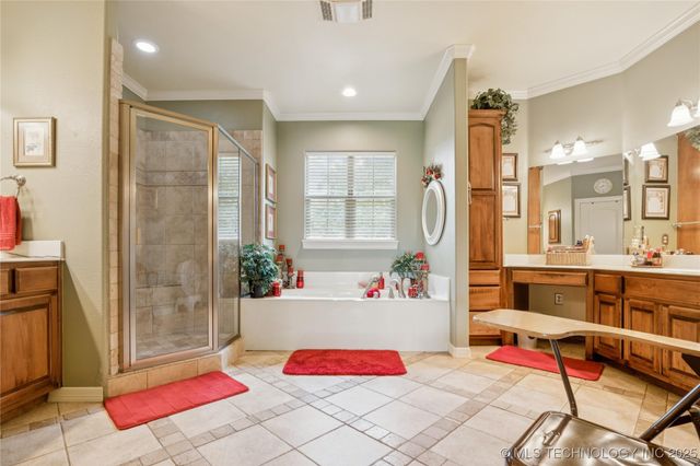 18578 S 269th East Avenue, Haskell, OK 74436