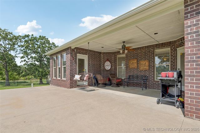18578 S 269th East Avenue, Haskell, OK 74436