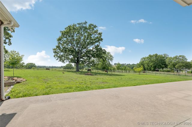 18578 S 269th East Avenue, Haskell, OK 74436