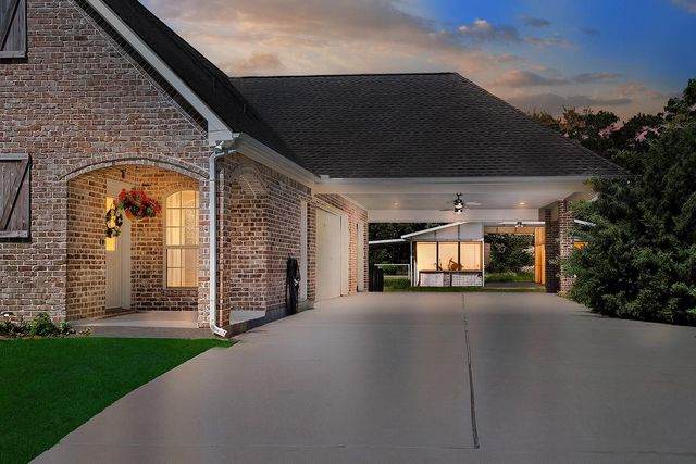 32011 Pattys Landing, Magnolia, TX 77354