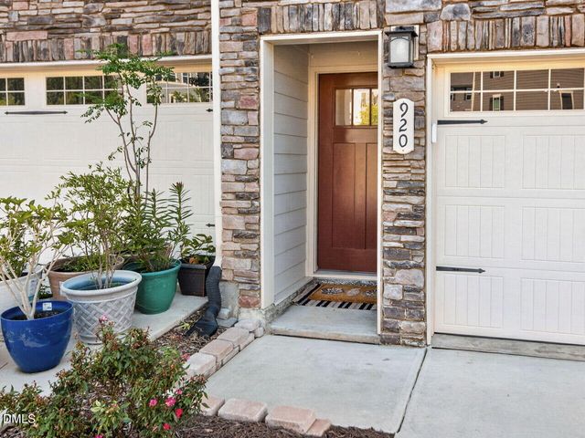 920 Channing Park Circle, Cary, NC 27519