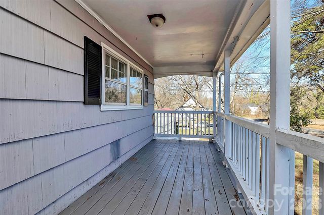 507 N Mulberry Street, Cherryville, NC 28021