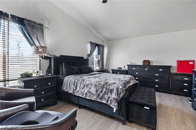 6779 Shelter Lane, Las Vegas, NV 89103